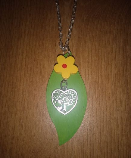 Nature pendant