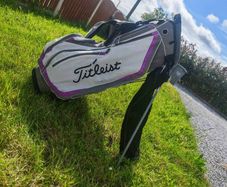 Titleist stand golf bag