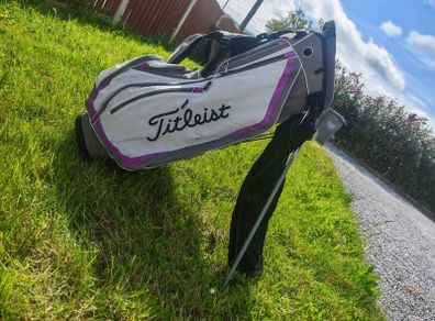 Titleist stand golf bag