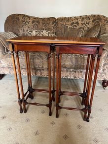 Nest of three tables