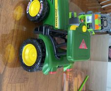 John Deere 1st tractor