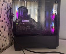 Horizon Gaming PC Ryzen 5 PRO 4650G 16GB RAM SSD Chillblast Monitor