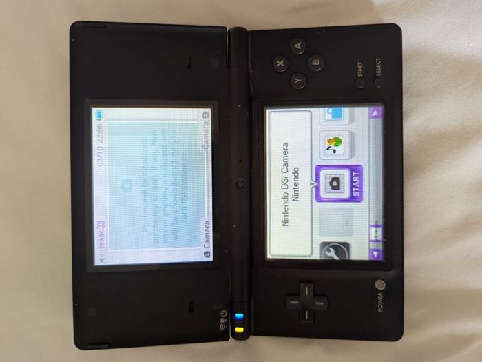 Nintendo DSi Matte Black R button stuck