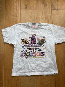 Adidas Women's T-Shirt. Size XS