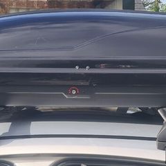 As new, Roof Box,450L, 75KG Capacity, Double sided