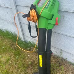 leaf blower
