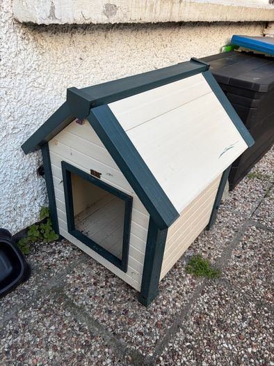 Small Dog Kennel