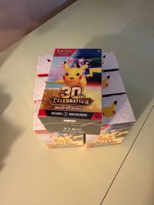 Pokemon 30th Anniversary Booster Bundle