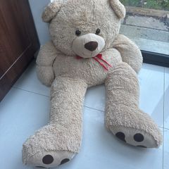 Super-Size Teddy Bear