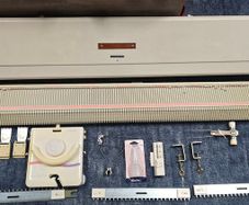 Emperial knitmaster knitting Machine Silver Reed LK150