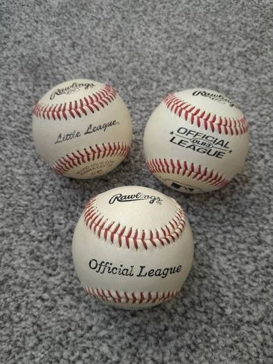 3 genuine Rawlings official baseballs. Official league, little league, baseball, USA, sport, MLB.