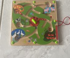 Magnet Puzzle- helps dexterity/ focus & hand eye coordination in kids
