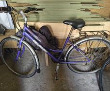 Women bike