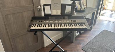 Yamaha PSR-E443
