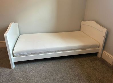 Kids bed