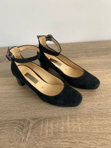 Ladies Shoes