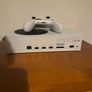 Xbox series s + controller Image 7