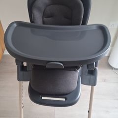MaxiCosi Minla HighChair