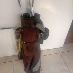 Wilson Golf Clubs + Bag (Left Handed)