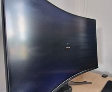 gaming monitor
