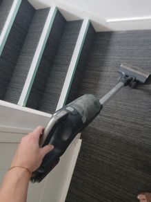 Cordless black & decker hover