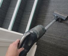 Cordless black & decker hover