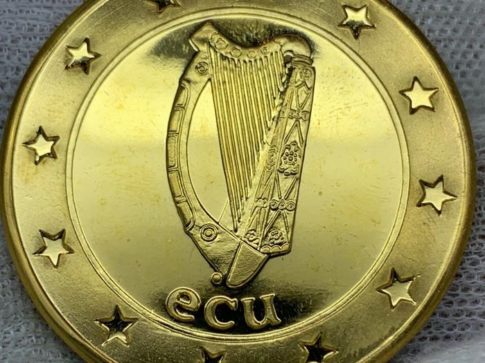 Ireland 1995 pattern proof ecu coin colorised cat