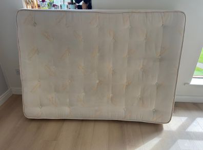 Double bed mattress