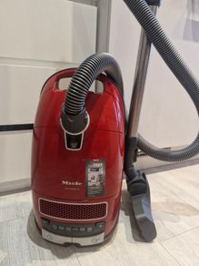Miele vacuum cleaner