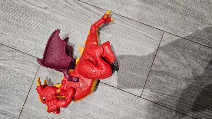 castle Dragon
