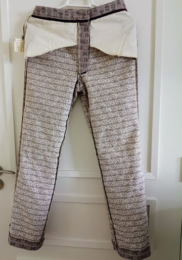 Fendissime designer vintage cotton ladies trousers made in Italy in very good condition with no issues RRP 300 euro UK size 10 or 12 with 28 inch waist and 28 inch leg see last three photos for exact measurements FREE STANDARD POSTAGE INCLUDED