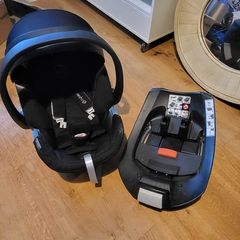 Cybex Aton and Isofix base