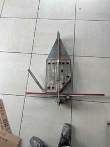 Sigma tile cutter