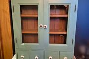 Wall or counter top cabinet