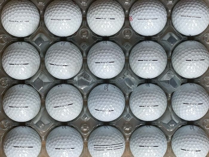 20 used Titleist Pro V1 golf balls