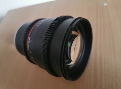 Samyang 85mm f/1.4 (Sony FE mount)