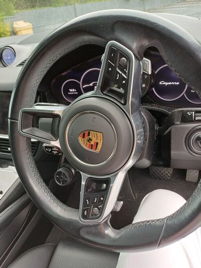 Porsche Cayenne 2023