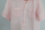 mens summer shirt. Size medium