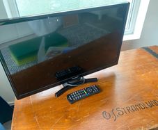 24 inch Panasonic TV
