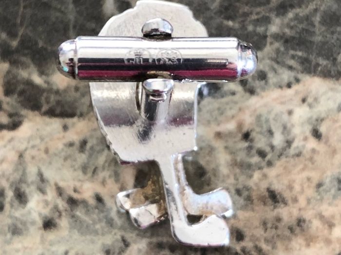 Golf club cuff links