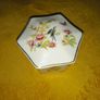 Porcelain tinker box Image 2