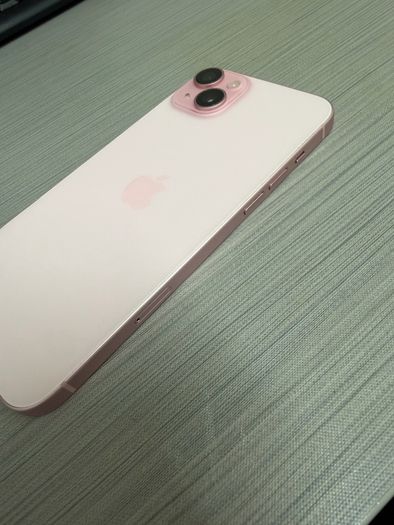 iPhone 15 Plus