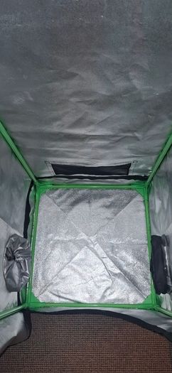 Grow Tent (Used) 60x60x180cm + 75 Watts Full Spectrum LED Grow Light + Fan (Usb-C)