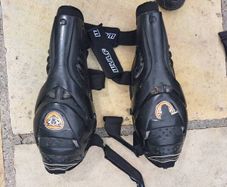 Wulf knee/shin guards