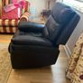 Lift stand recliner chair Image 2