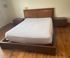 Kingsize bed