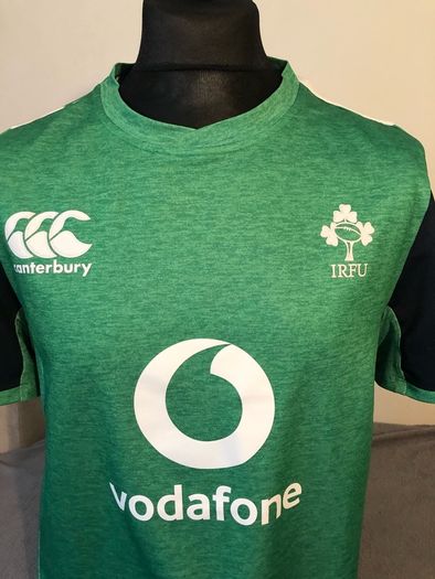 Ireland rugby training T-shirt perfect condition XL