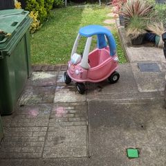 Little Tykes car