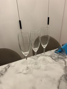 glasses