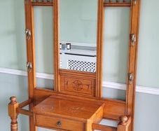 Hallstand